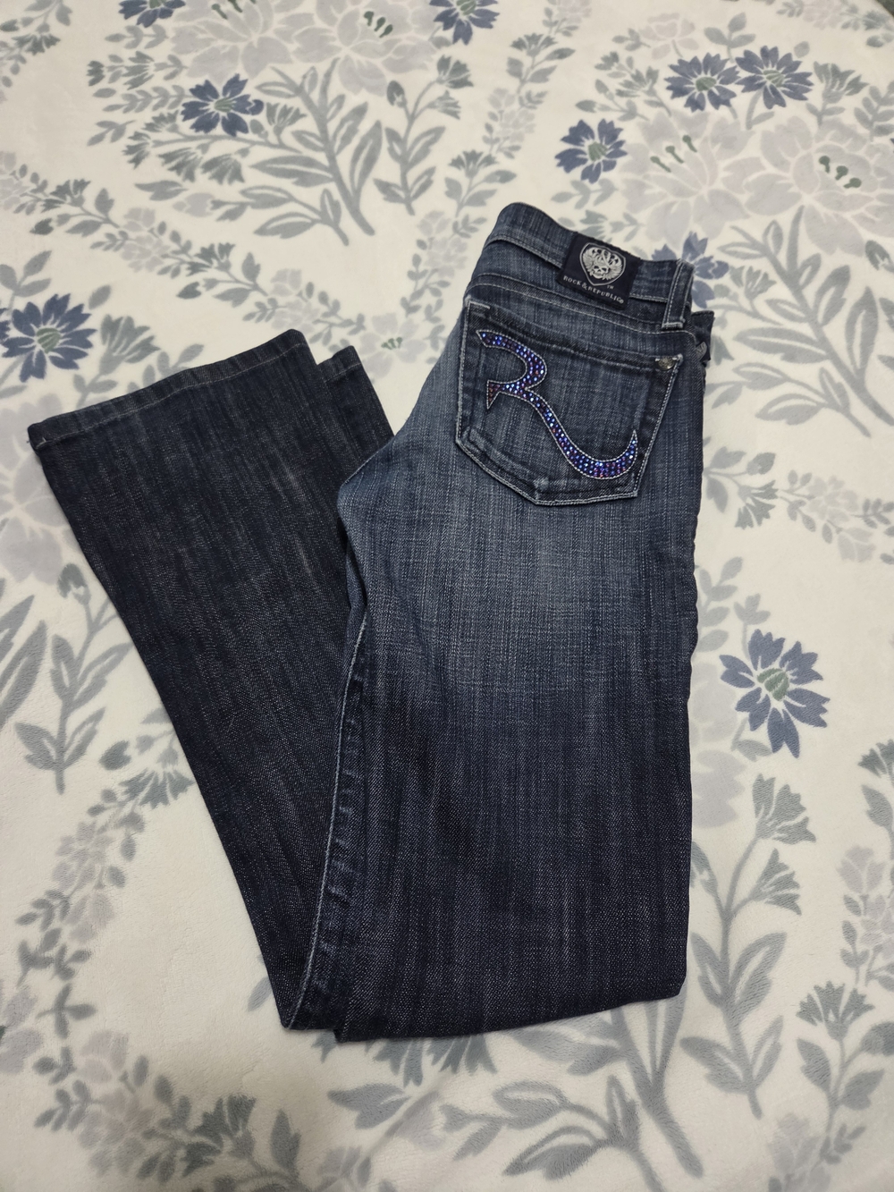 Rock & Republic Dark Blue Bootcut Jeans with Rhinestone Pocket
